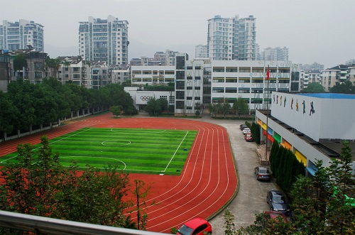 天门市技工学校