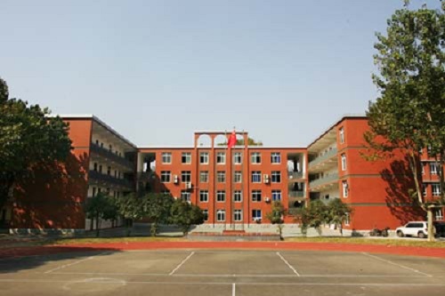 钟祥市高科学校