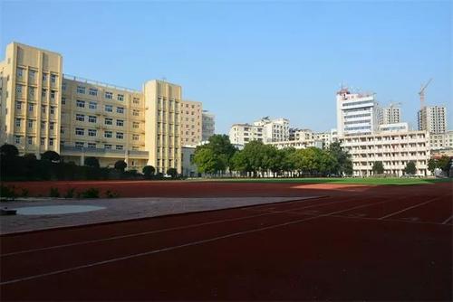 郧阳科技学校.jpg