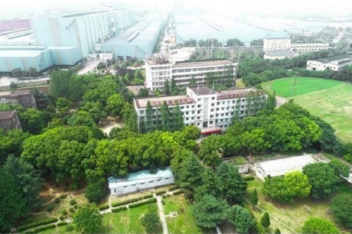 武汉铁路高级技工学校.jpg