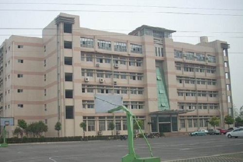 湖北省体育运动学校.jpg