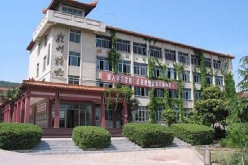 恩施州楚才技工学校.jpg