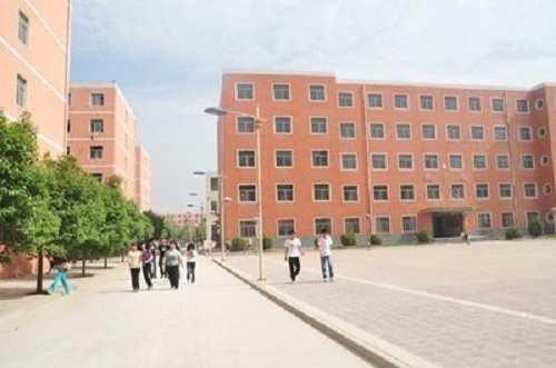 中国第一冶金建设公司技工学校.jpg