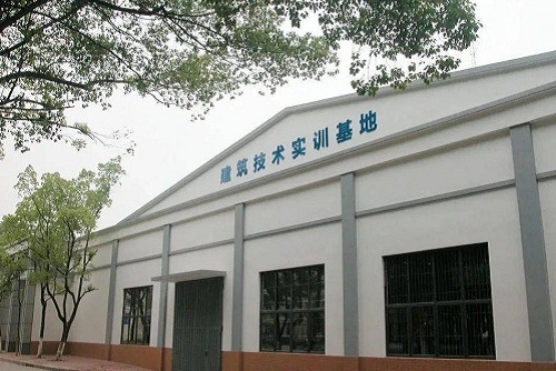 湖北葛洲坝高级技工学校.jpg