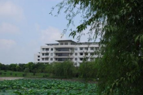 武汉市新洲区商业学校1.jpg