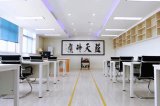 武汉中原通航技工学校教室环境